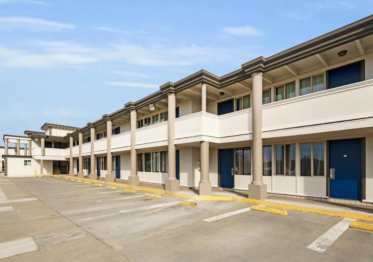 Motel 6 San Francisco, Ca Great Highway Exterior photo